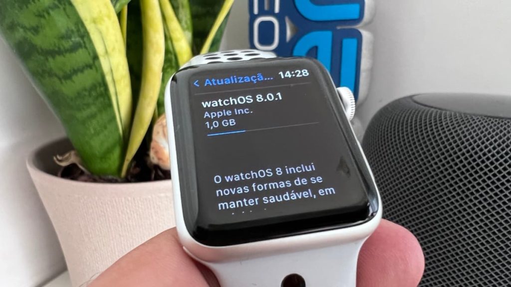 Apple lançou o watchOS 8.0.1 com correções de bugs para o Apple Watch Series 3