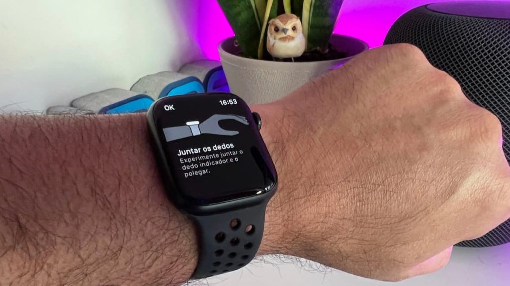 Como controlar o seu Apple Watch sem lhe tocar com as mãos