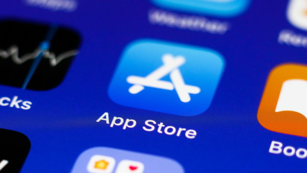 Apple App Store tribunal multada práticas width=