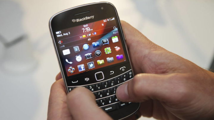 BlackBerry smartphones serviços mercado 2022