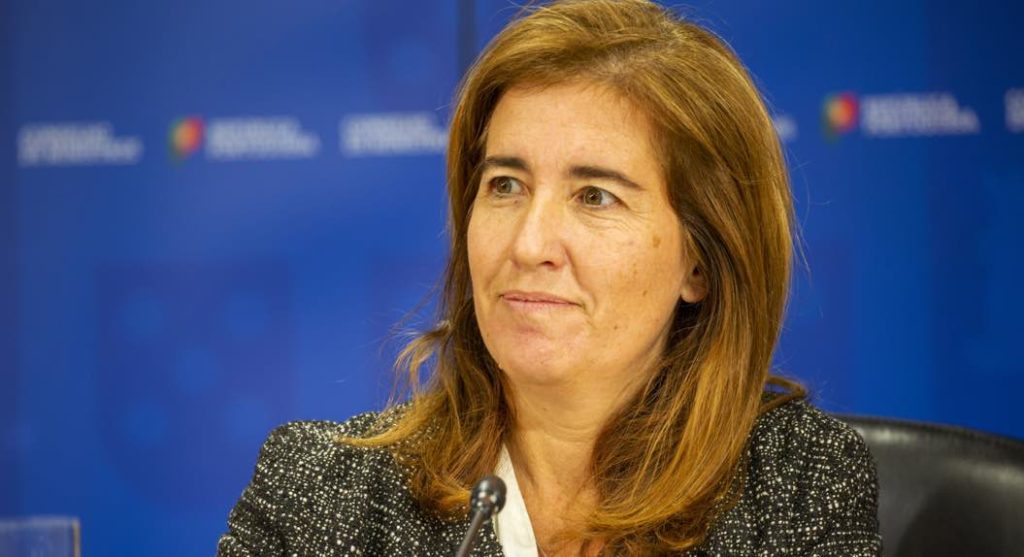 Segurança Social Direta: Atualize os dados para receber os 30€/mês