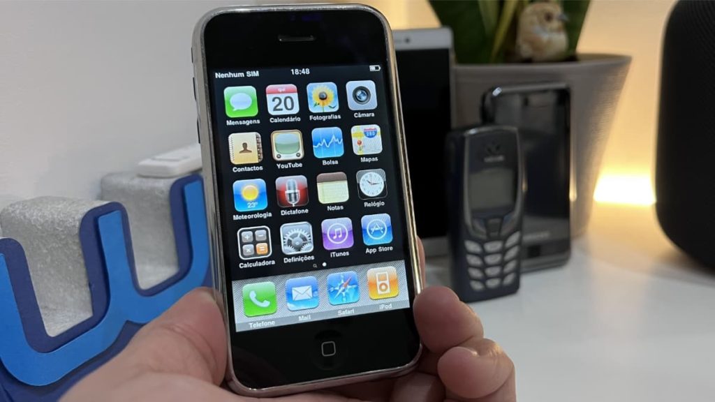 Apple pressionada a desativar o 2G no iPhone