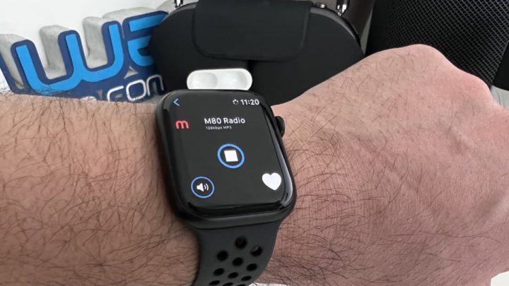 Imagem Apple Watch coma app de rádio Streamlets