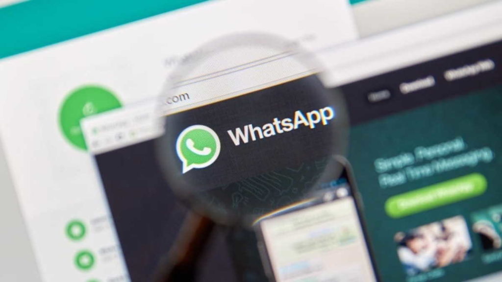 WhatsApp tablets interface smartphones