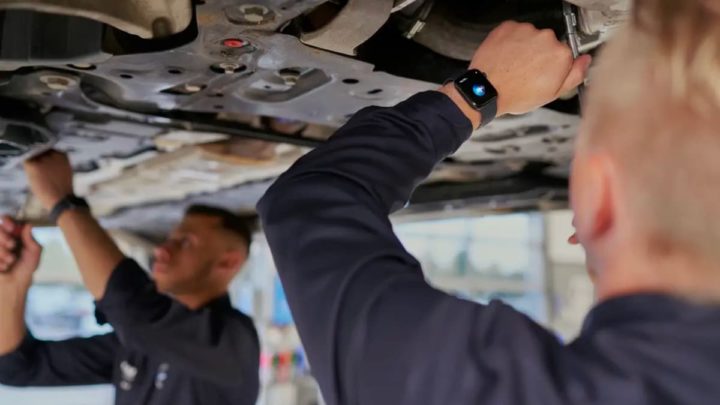 Volvo comprou 1500 Apple Watch para entregar aos seus mecânicos