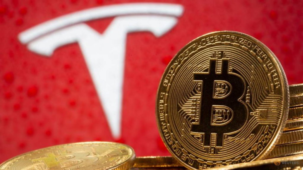 Tesla revelou que detinha quase 2 mil milhões de dólares em Bitcoin no final de 2021