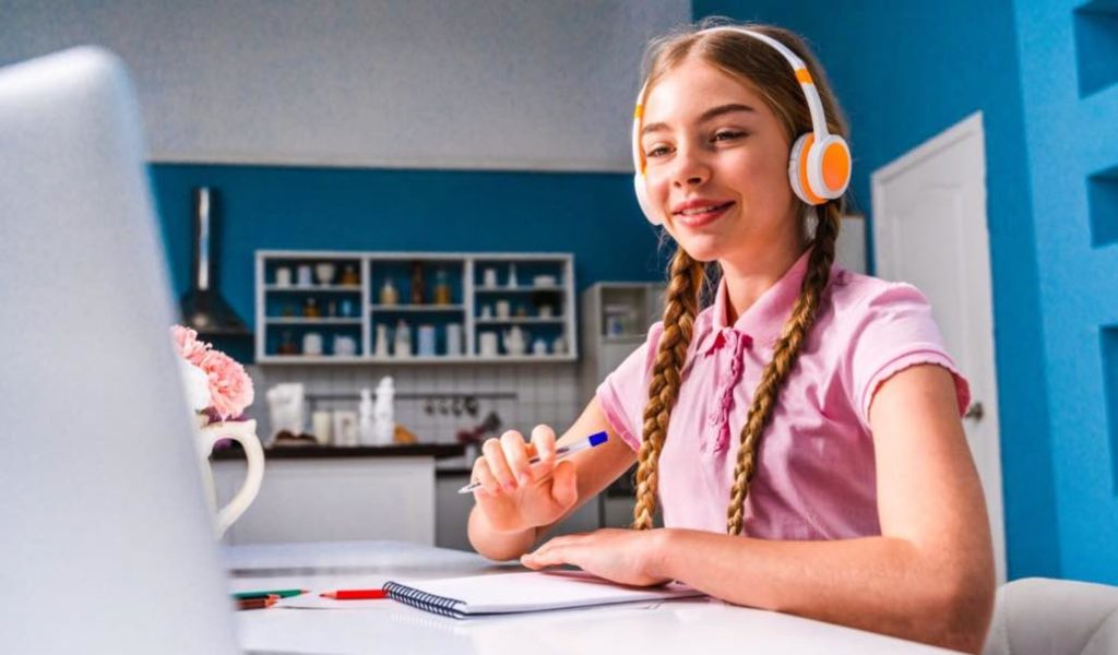 Pensamento computacional vai ser introduzido no ensino básico