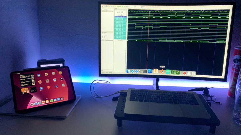 MacBook Pro sem ecrã é a nova moda? Cada vez mais utilizadores optam por estes portáteis