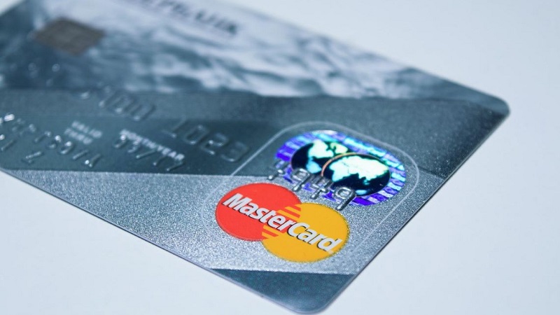 MasterCard lança cartão de débito cripto autónomo no mercado europeu