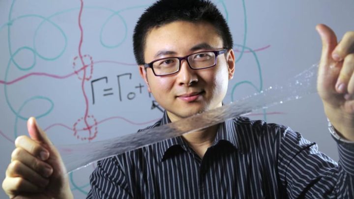 Xuanhe Zhao, professor do MIT e membro da equipa que desenvolveu o robô
