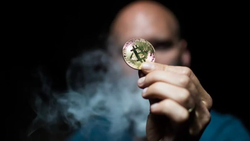 Criptomoedas estão a motivar ciberataques, mas também crimes no mundo físico