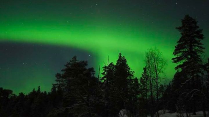 Imagem aurora boreal que produzem um som