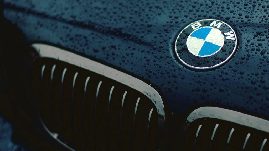 BMW wird der erste Automobilhersteller sein, der Amazon Web Services nutzt