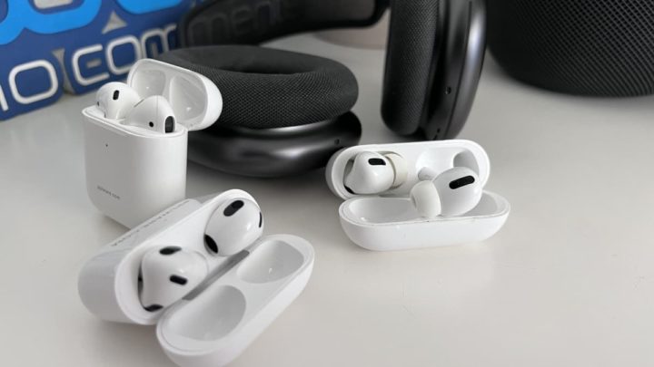 Apple AirPods headphones image