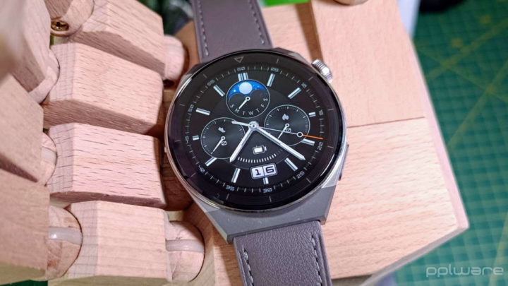 Huawei GT 3 Pro smart watch