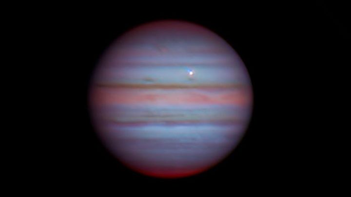 Júpiter foi atingido por algo tão grande que provocou a maior explosão deste século (vídeo)