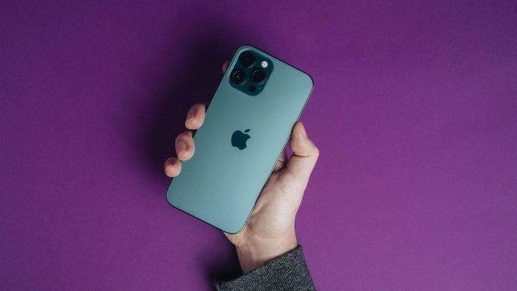 Apple: iOS 15 já está instalado em quase 90% dos iPhones mais recentes