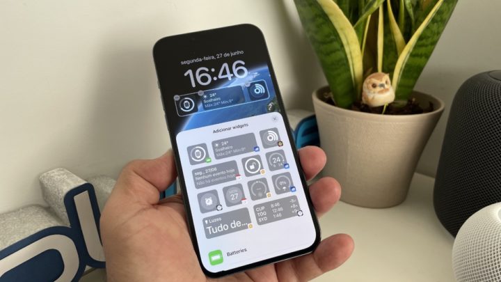 Ilustração do iOS 16 com novo sistema de SMS