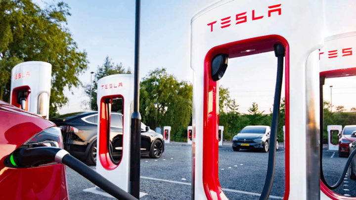 Tesla Supercharger carros elétricos veículos