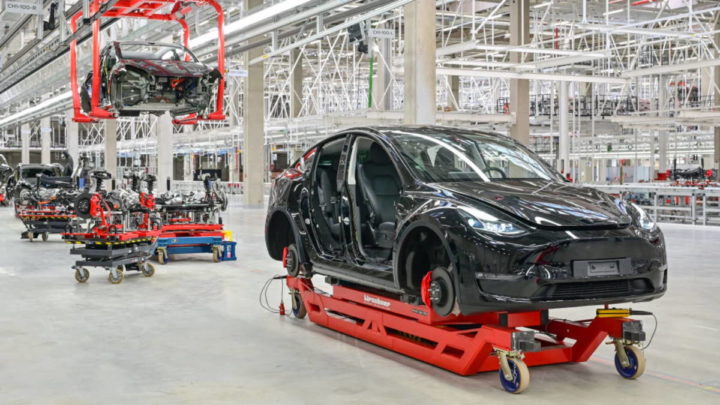 Tesla produção junho carros Gigafactory