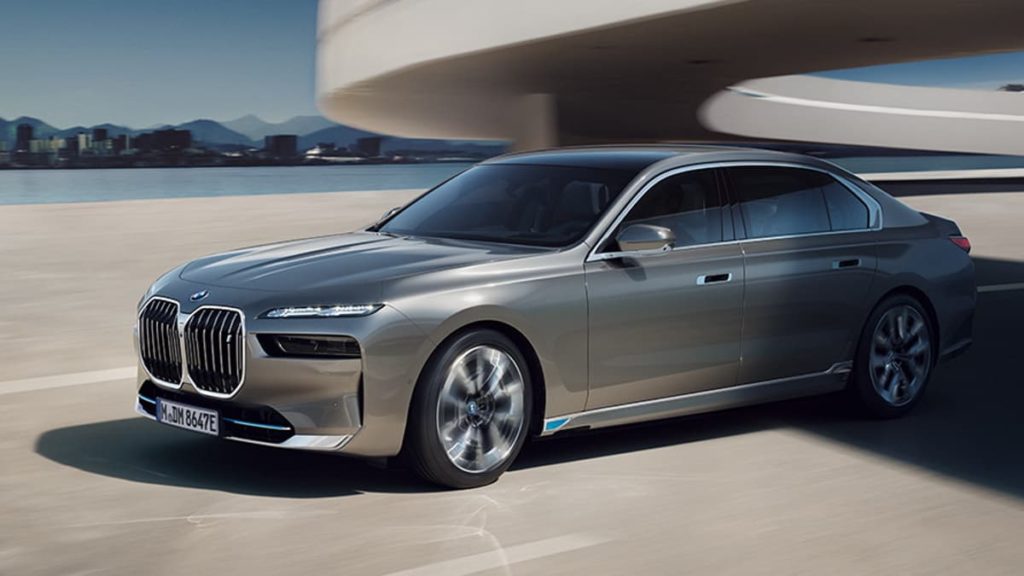 BMW poderá adotar um modelo de venda direta semelhante ao da Tesla