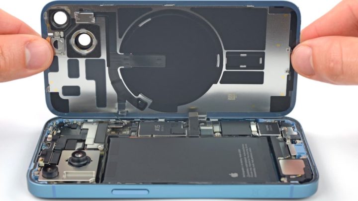 Image of an easier-to-repair iPhone 14