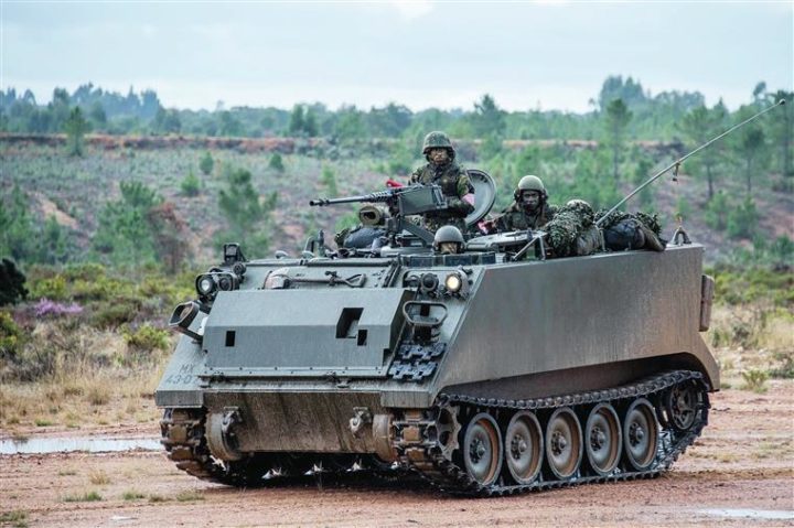 Guerra: Já chegaram à Ucrânia os M113 enviados por Portugal