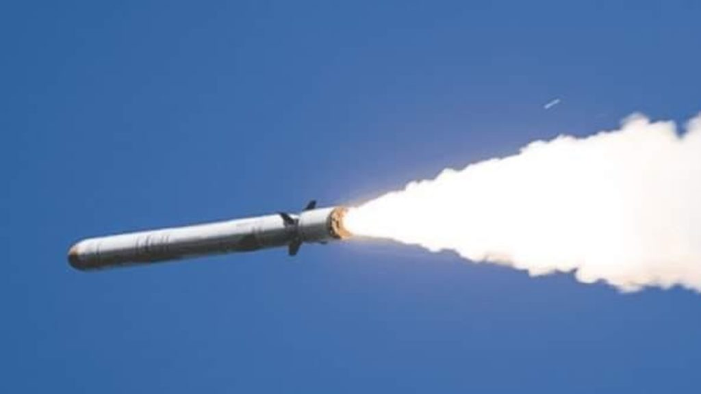 Guerra: 84 mísseis disparados pela Rússia custam 721 milhões de euros