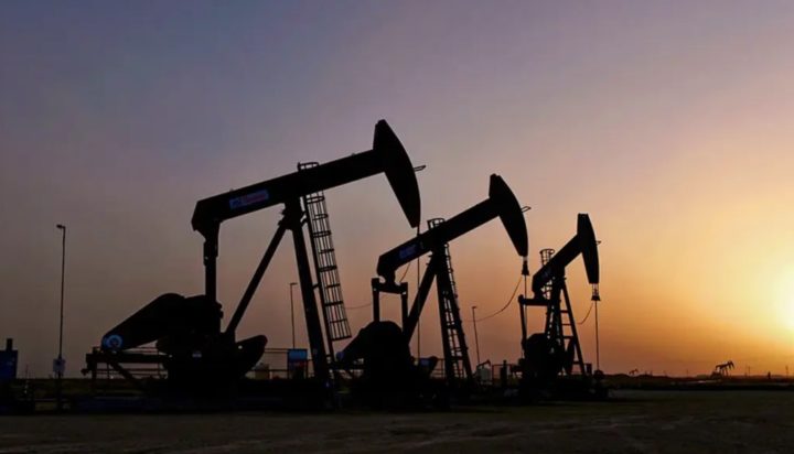 OPEP+: Produção de petróleo com corte de 2 milhões de barris por dia