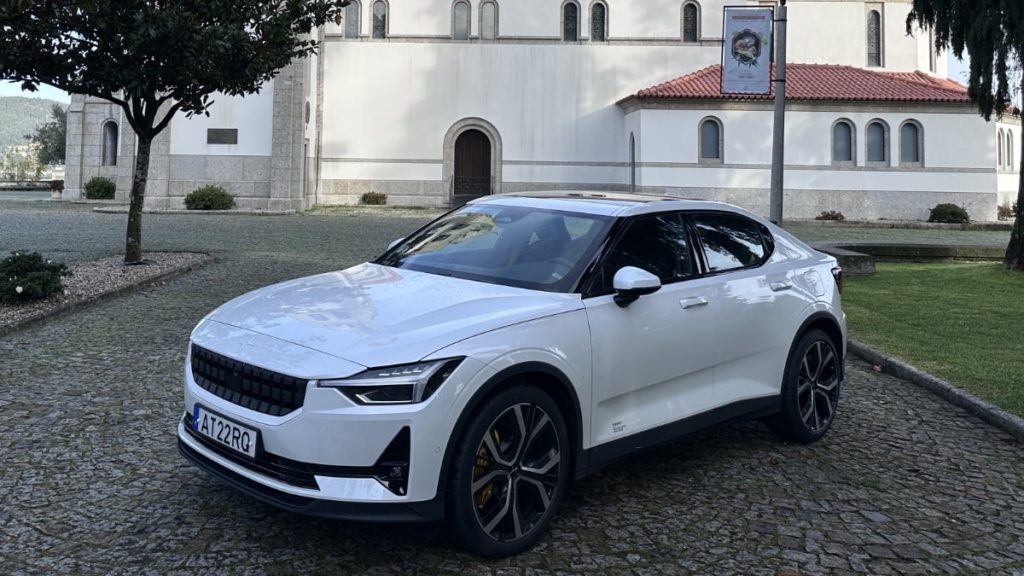 Ensaio Polestar 2: Um 100% elétrico que não passa despercebido