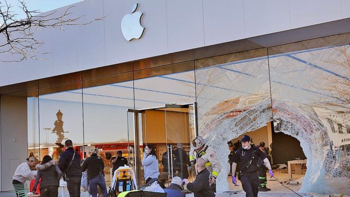 SUV entra em loja da Apple e faz um morto e 16 feridos