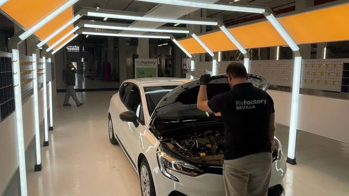 Renault abre nova fábrica em Sevilha para dar segunda vida aos carros usados  - Pplware