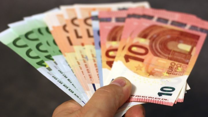 Fim do IBAN? Banco de Portugal está a criar "solução" tipo MB WAY