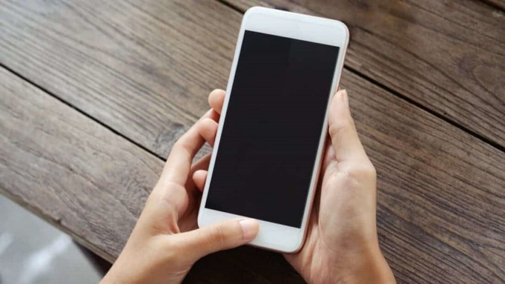 Papel de parede insiste em ficar preto no iPhone ou iPad? Veja a como resolver