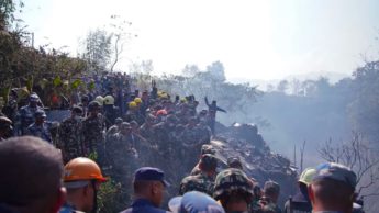 Imagens do avião que caiu no Nepal