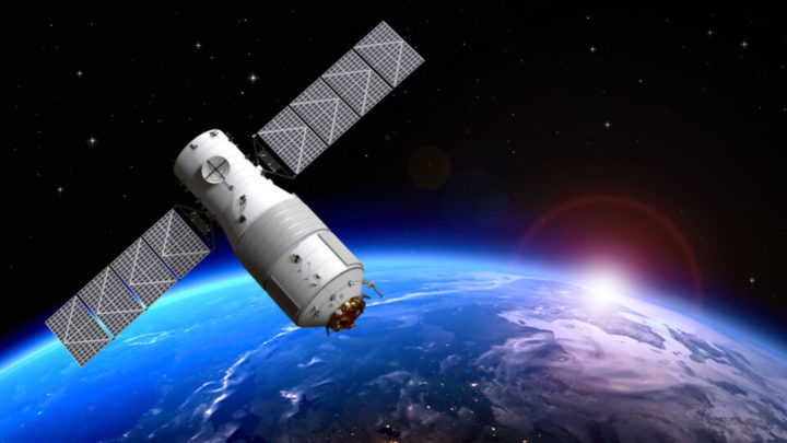 Antigo satélite da NASA irá cair este fim de semana 