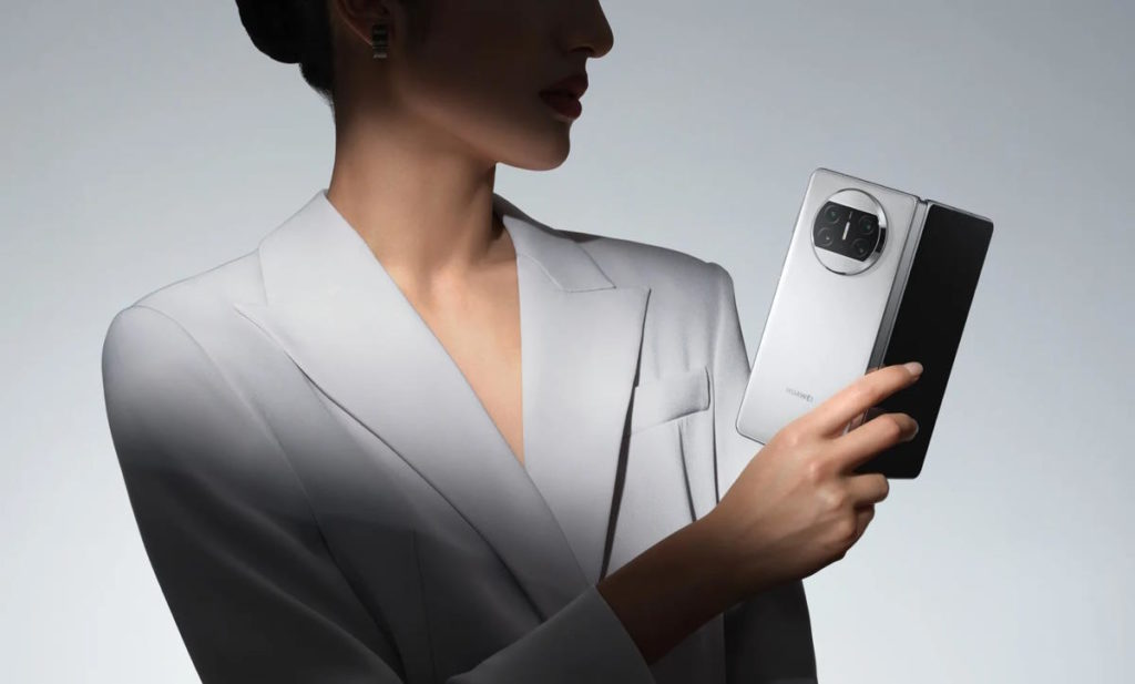 Huawei Mate X3 smartphone dobrável
