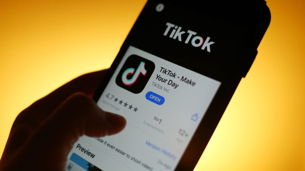 TikTok Reino Unido banido equipamentos governo