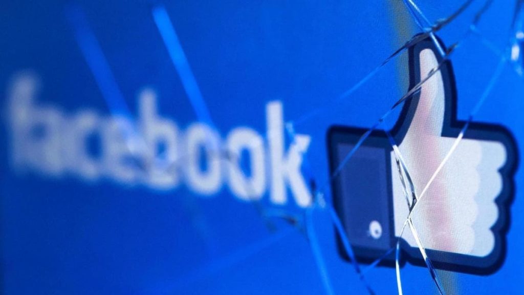 Facebook ouvir publicidade smartphone