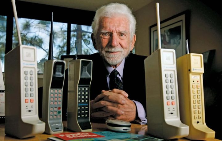 Primeira chamada de telemóvel foi há precisamente 50 anos