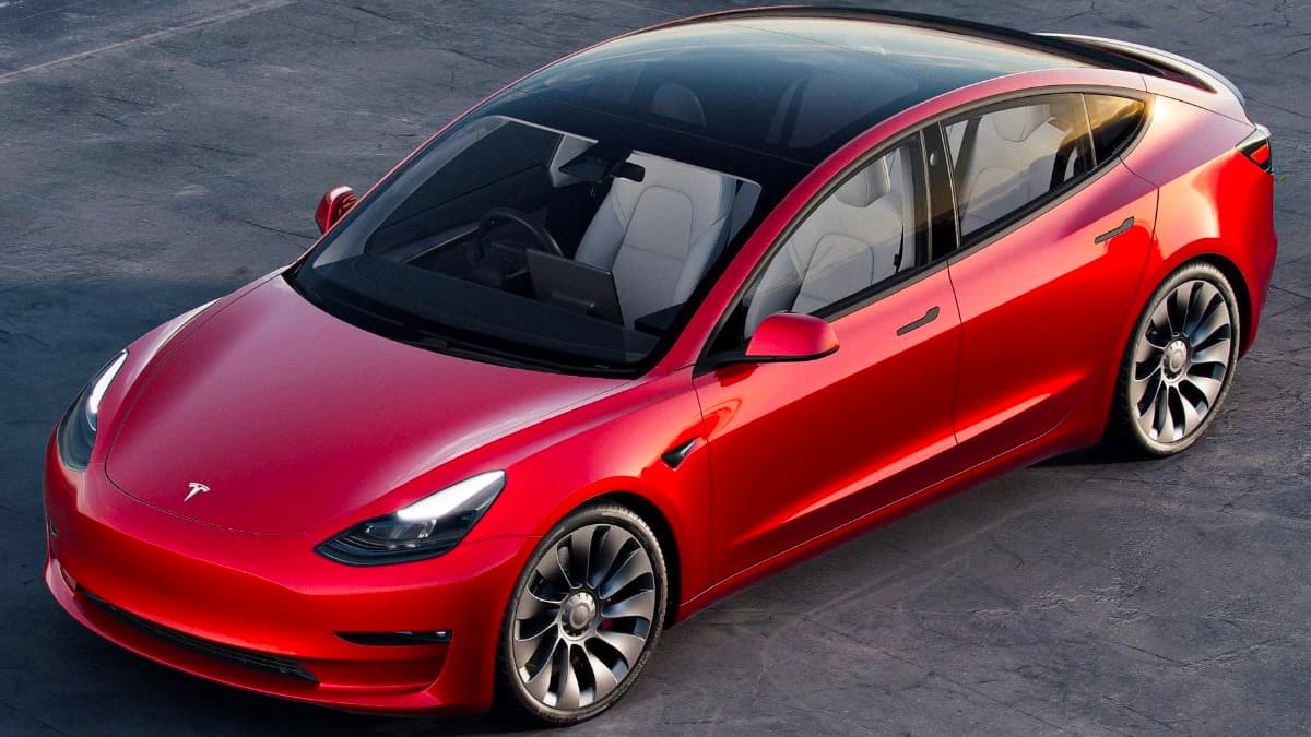 Tesla is recalling more than 400 Model 3 cars to fix a serious problem