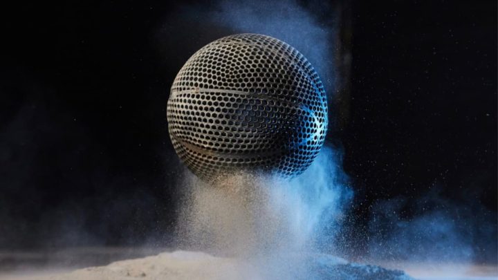 Imagem de uma bola de basquetebol impressa em 3D