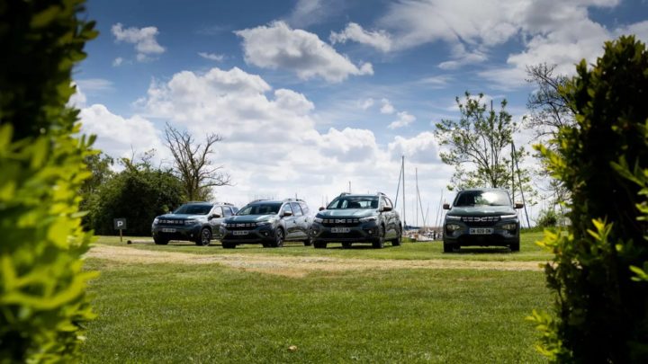 Dacia ganha quatro novos e remodelados modelos Extreme