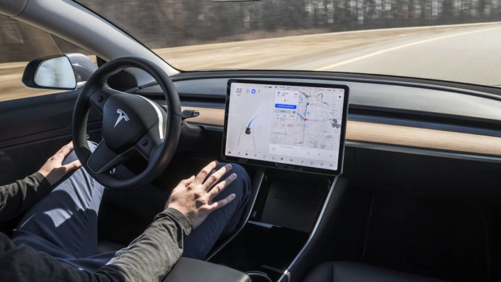 Full Self-Driving da Tesla poderá chegar a carros de outras marcas