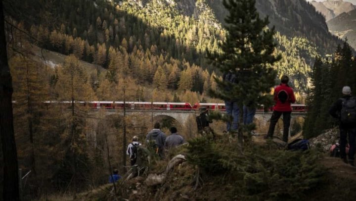 Comboio mais comprido (Guiness), na Suíça. Foto: Keystone / Yanik Buerkli