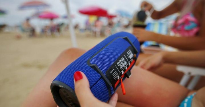 Coluna de som na praia pode levar a multa de 4.000€