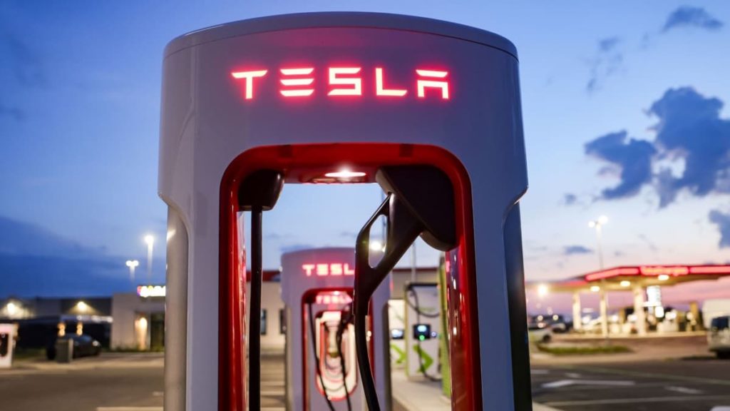 Tesla BYD carros elétricos vendas