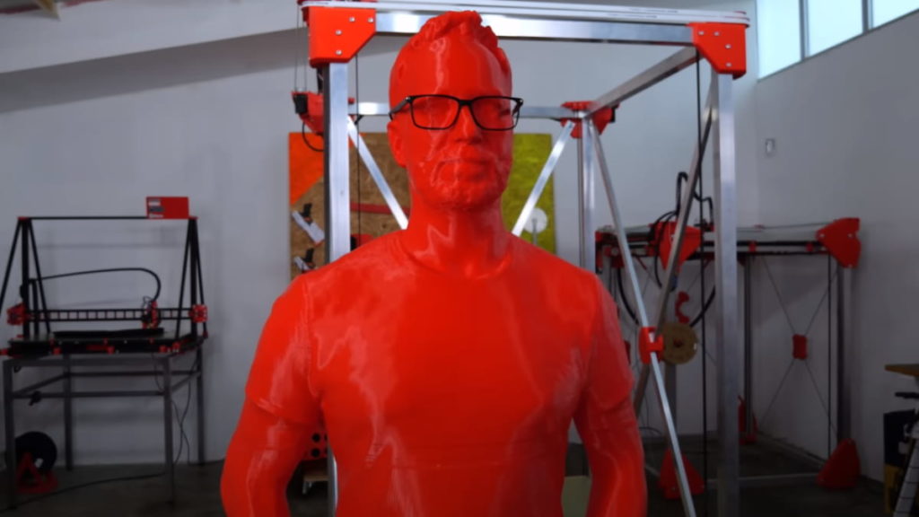 Depois de 108 horas, youtuber tem um clone de si próprio impresso em 3D