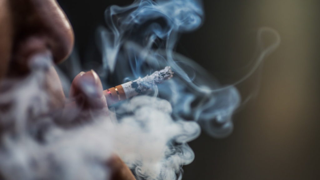 UE quer estreitar medidas para criar uma geração livre de tabaco