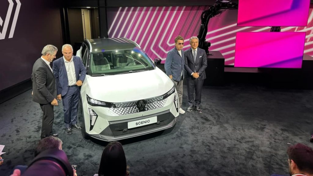 Novíssimo Scénic da Renault: um SUV familiar 100% elétrico e com 620 km de autonomia